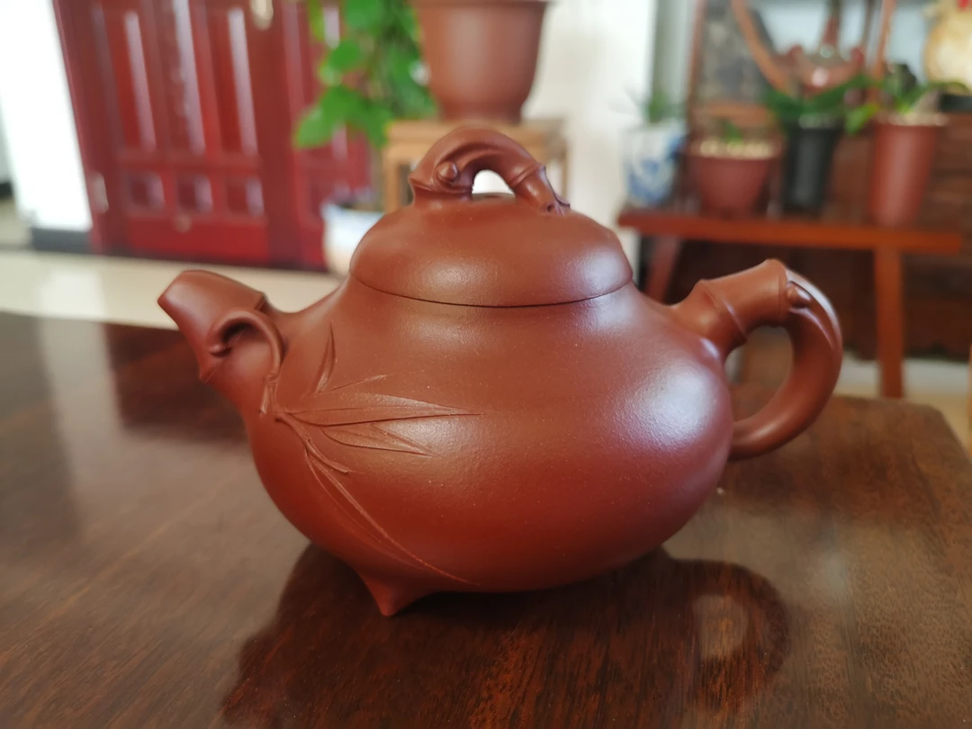 宜兴紫砂壶，纯手工200cc大红袍竹韵壶