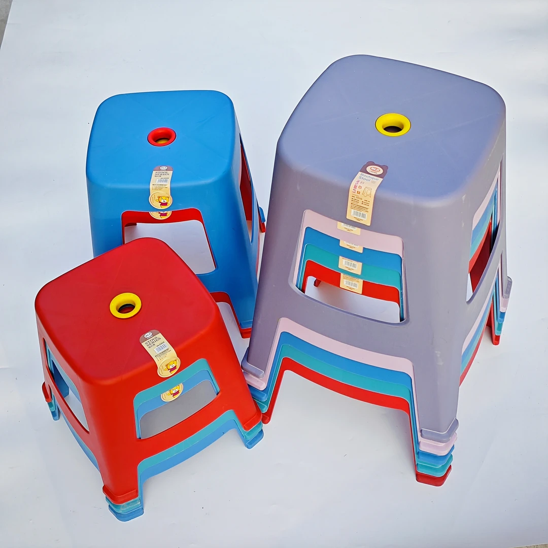 1010加厚家用塑料凳北欧简约餐桌凳时尚塑料凳客厅防滑浴室创意凳