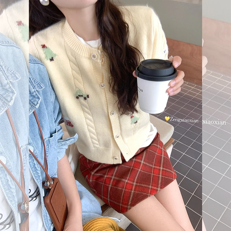 曾小咸 奶呼呼温柔风黄色毛衣开衫Z244MY3768