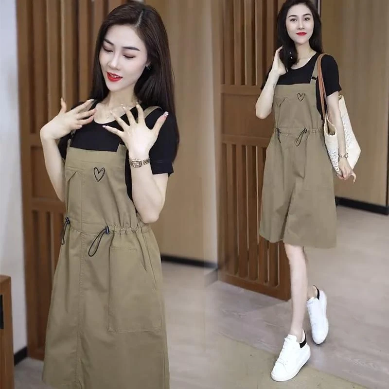 假两件连衣裙女2024夏季新款洋气减龄宽松中长款休闲百搭背带裙子