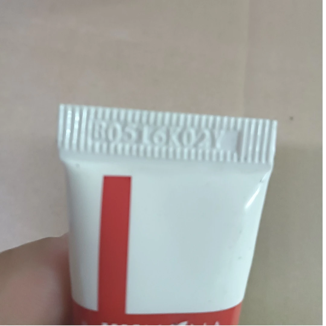 146#48+清透清爽轻薄液防晒