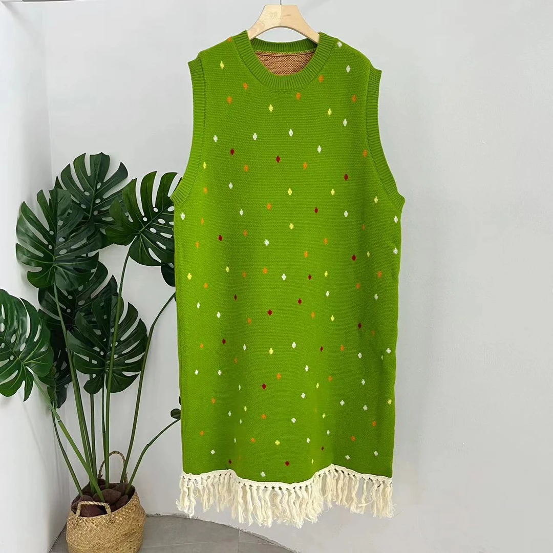 2024秋季新款日系时尚百搭菱形无袖点点宽松连衣裙女长款流苏圆领