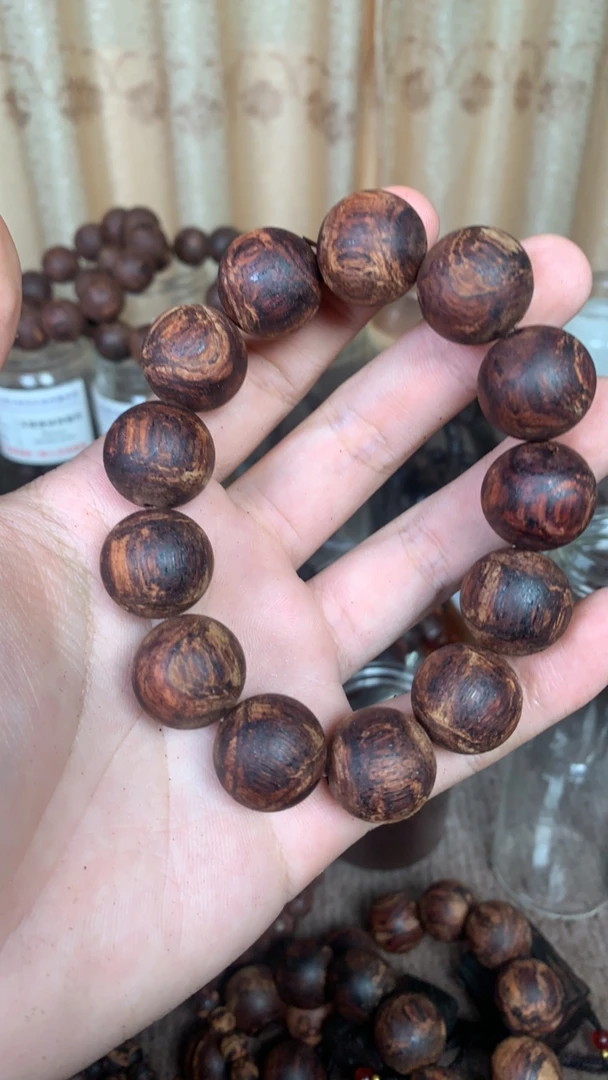 1.8降真香黄金甲圆珠