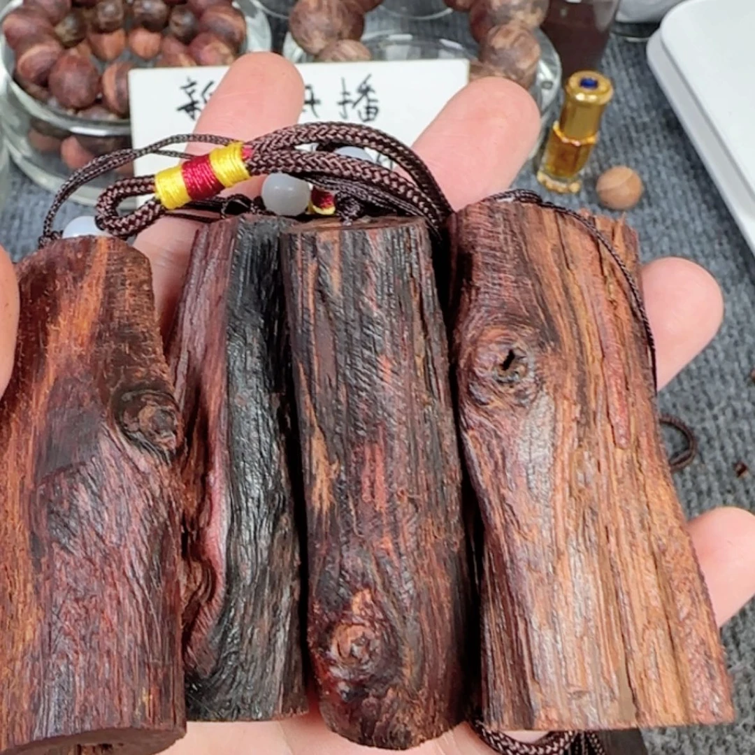 【闪购商品】香木手把件