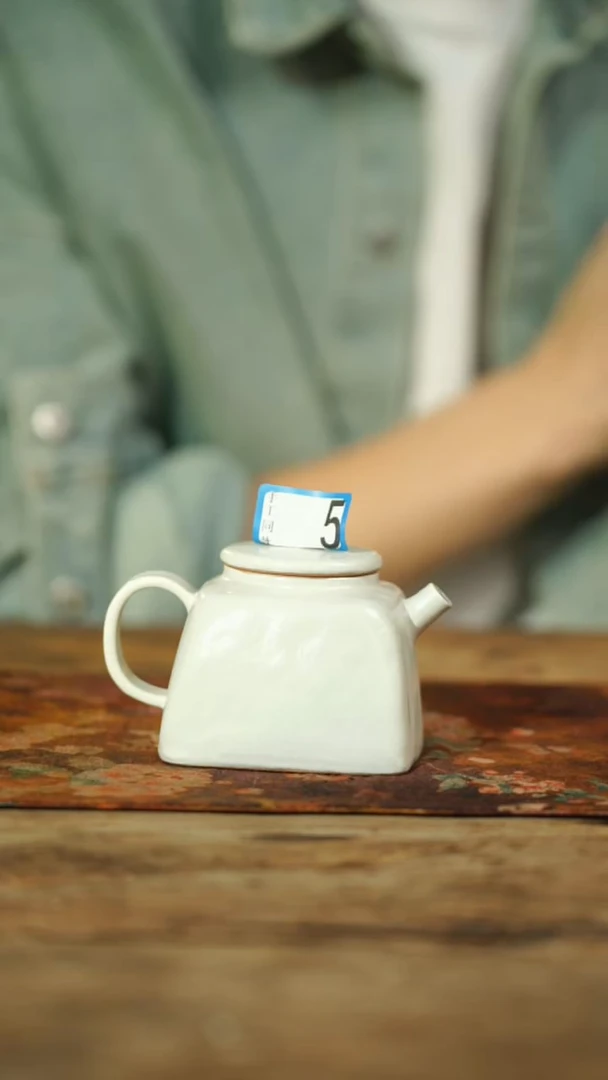 【闪购商品】瓷片设计师手作丁念一秤砣系列 四方茶壶