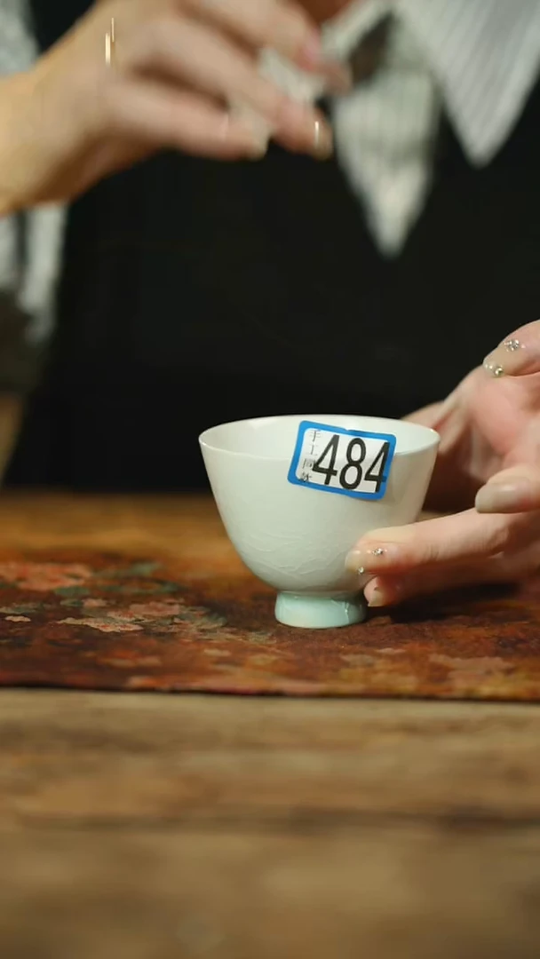 【闪购商品】瓷片福利！冰晶小高足杯
