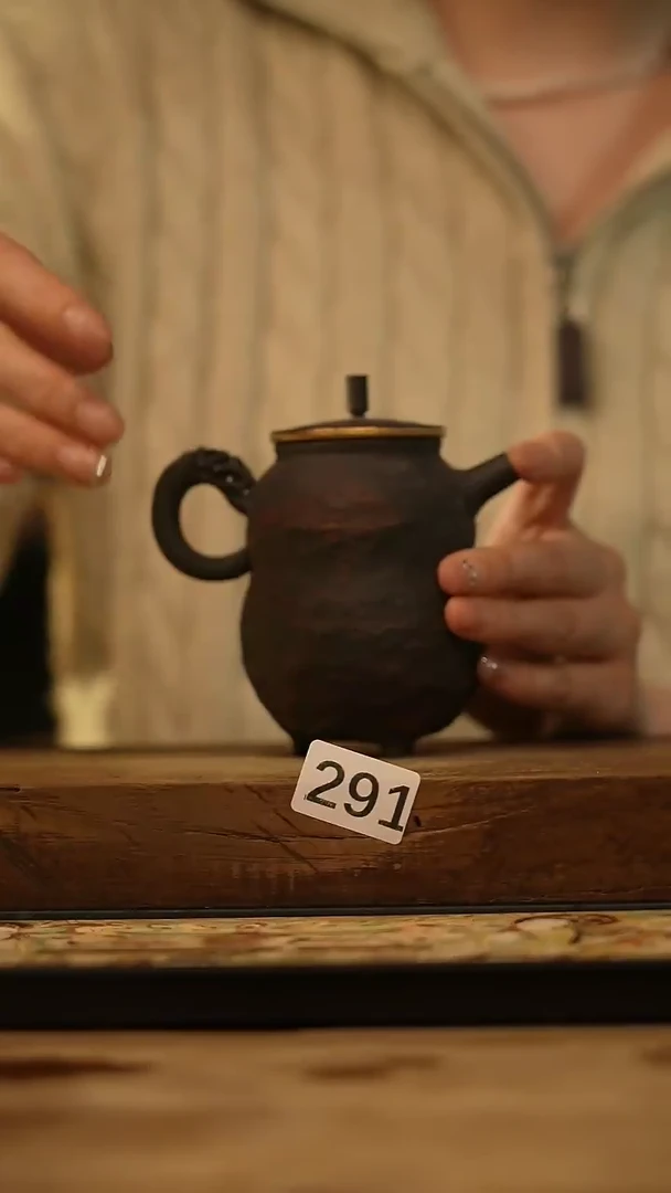 【闪购商品】瓷片福利！设计师款小茶壶