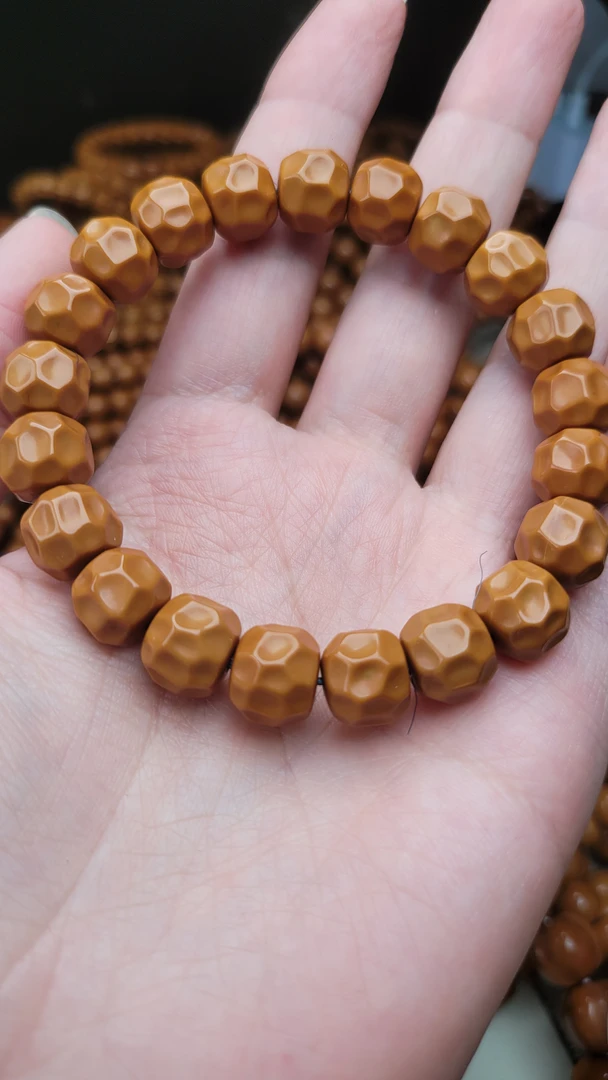 猴头核桃手串深坑奶酪反油福利