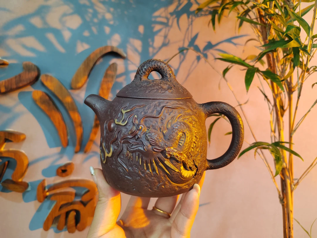 紫泥隐龙秦权{海}