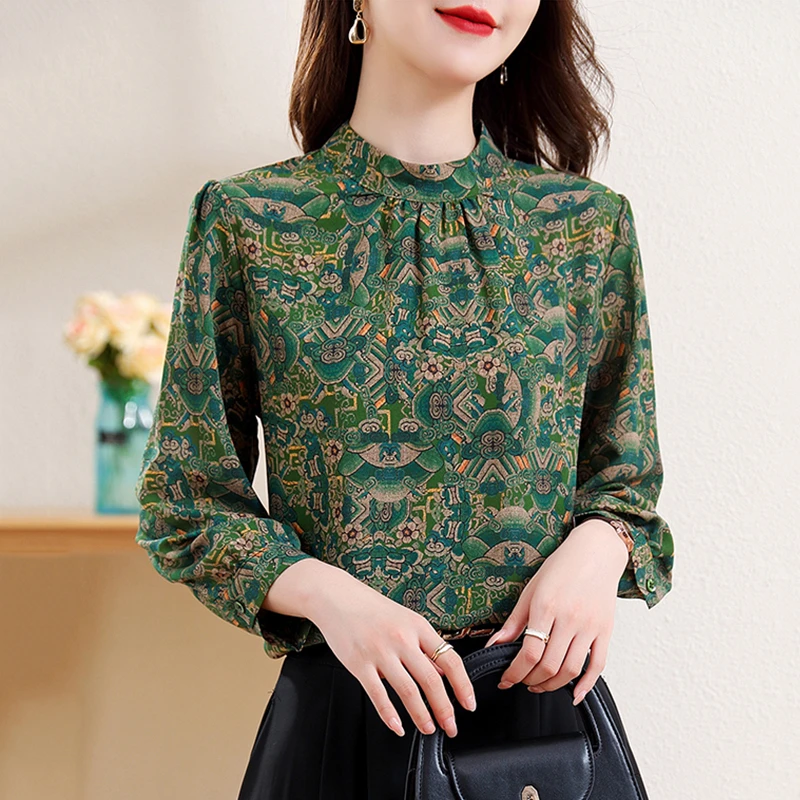 洋气复古绿色印花上衣女长袖春秋季新款独特漂亮小衫妈妈立领衬衫