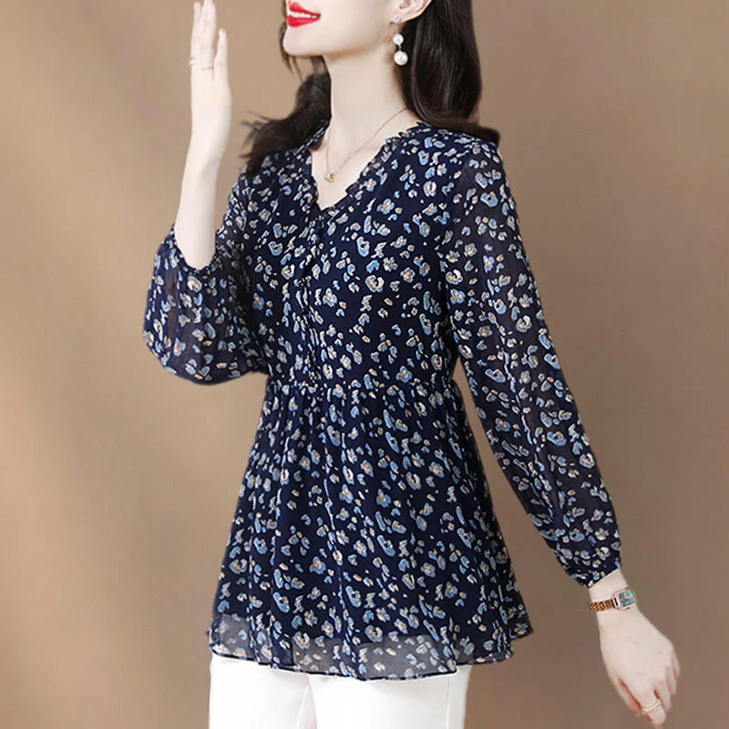 大码遮肚子碎花雪纺衫女士长袖中长款t恤打底衫女妈妈春秋装上衣