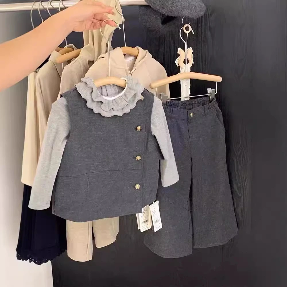 英伦风套装2024春秋新女宝宝洋气花边领长袖西装马甲裤子三件套潮