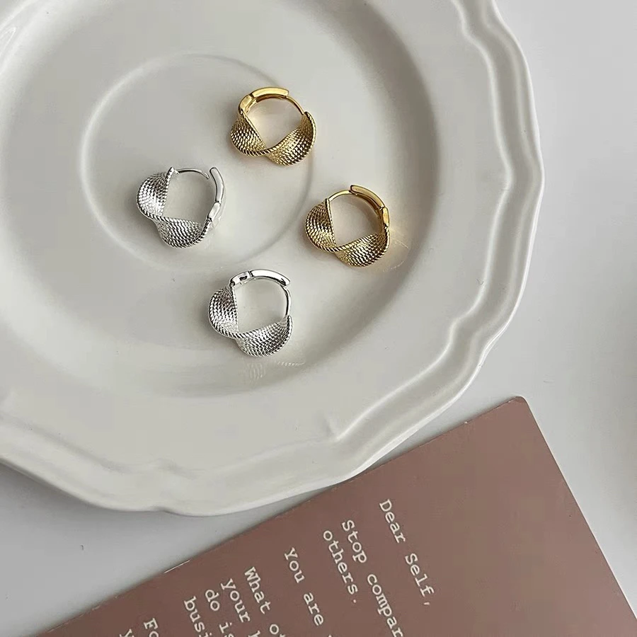 铜合金耳饰 十里间【遇见】法式通勤卷边圈圈耳环
