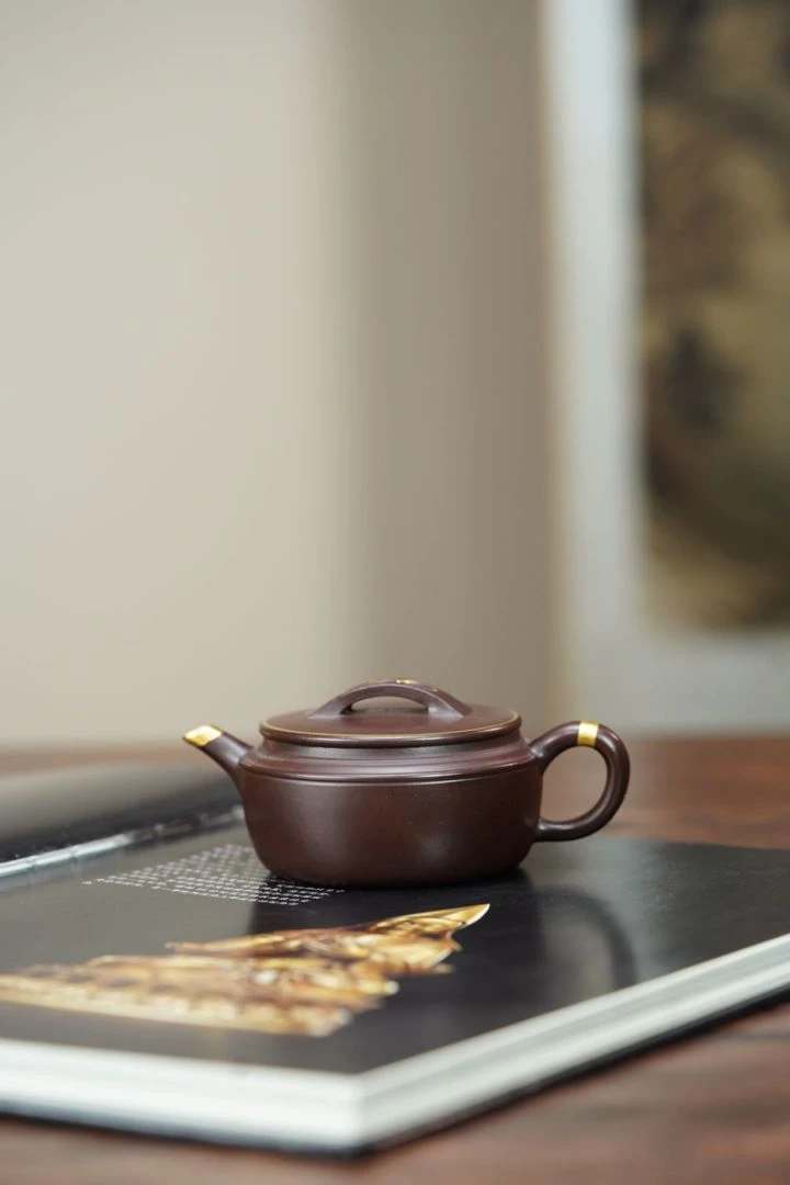 《紫茄泥描金汉瓦》-手工壶