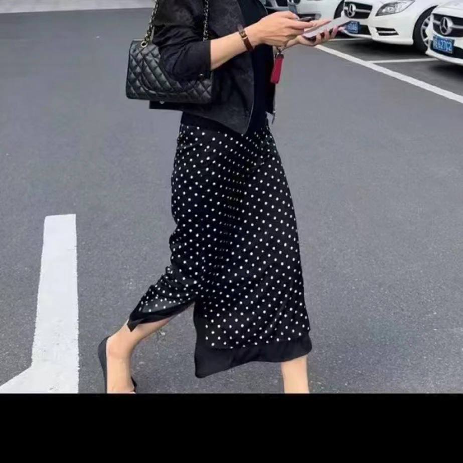 阿黎精选-------开叉波点半身裙