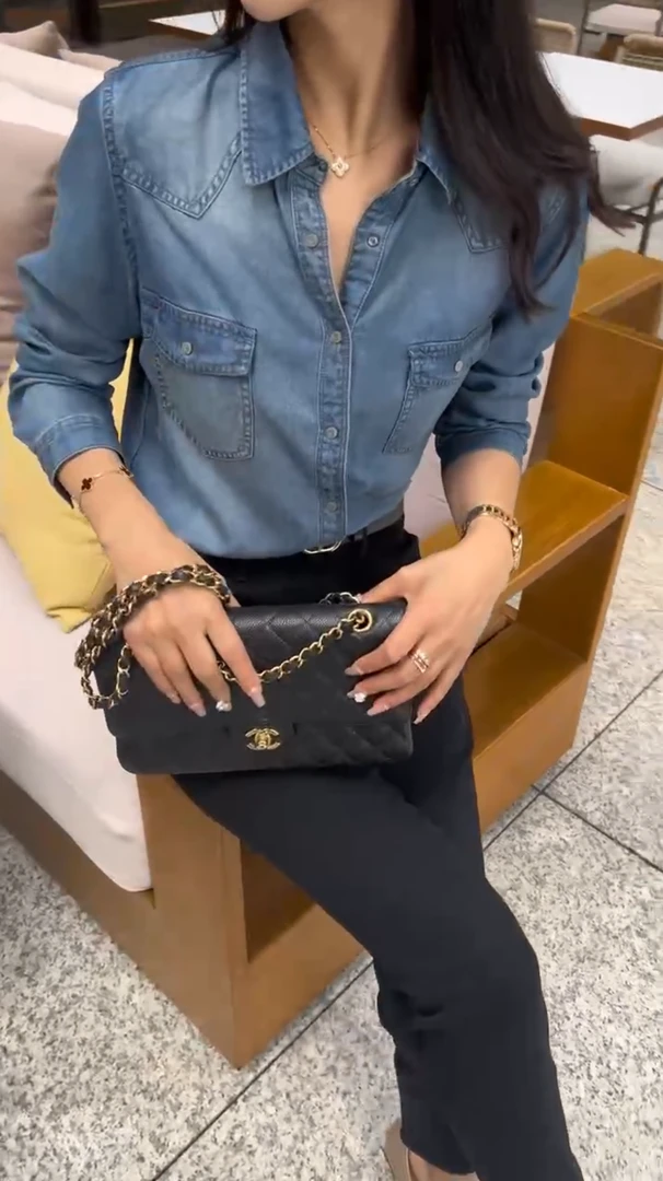 阿黎精选-------双袋盖牛仔衬衣