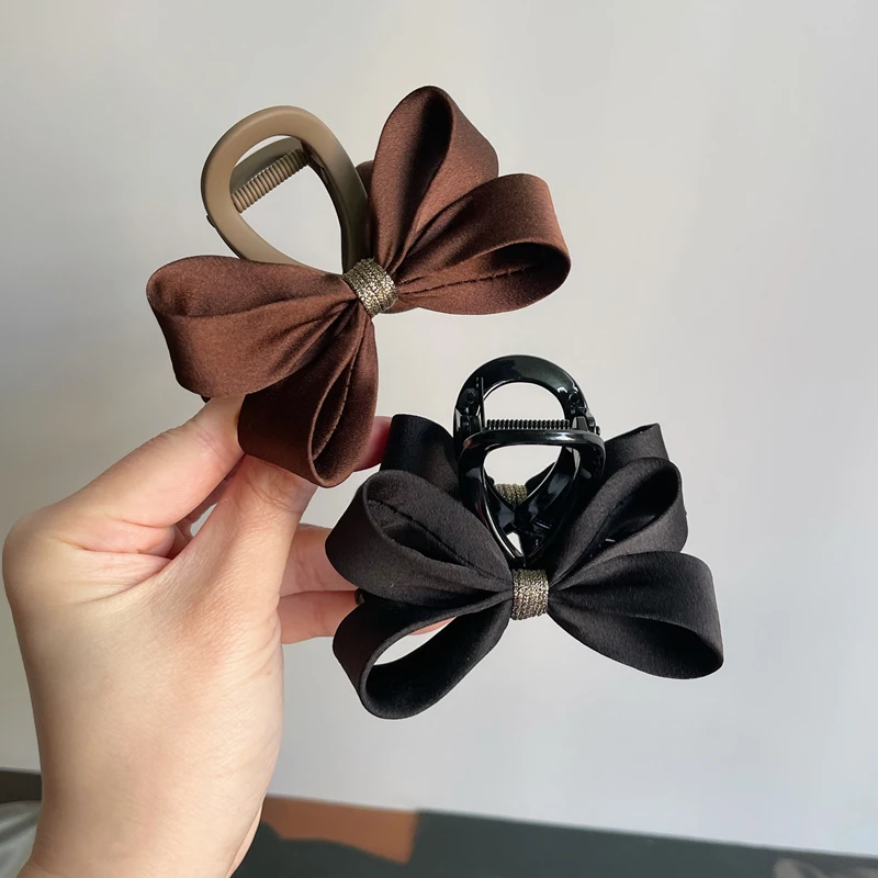 韩国立体布艺蝴蝶结发夹气质优雅中号鲨鱼夹后脑勺盘发半扎发抓夹