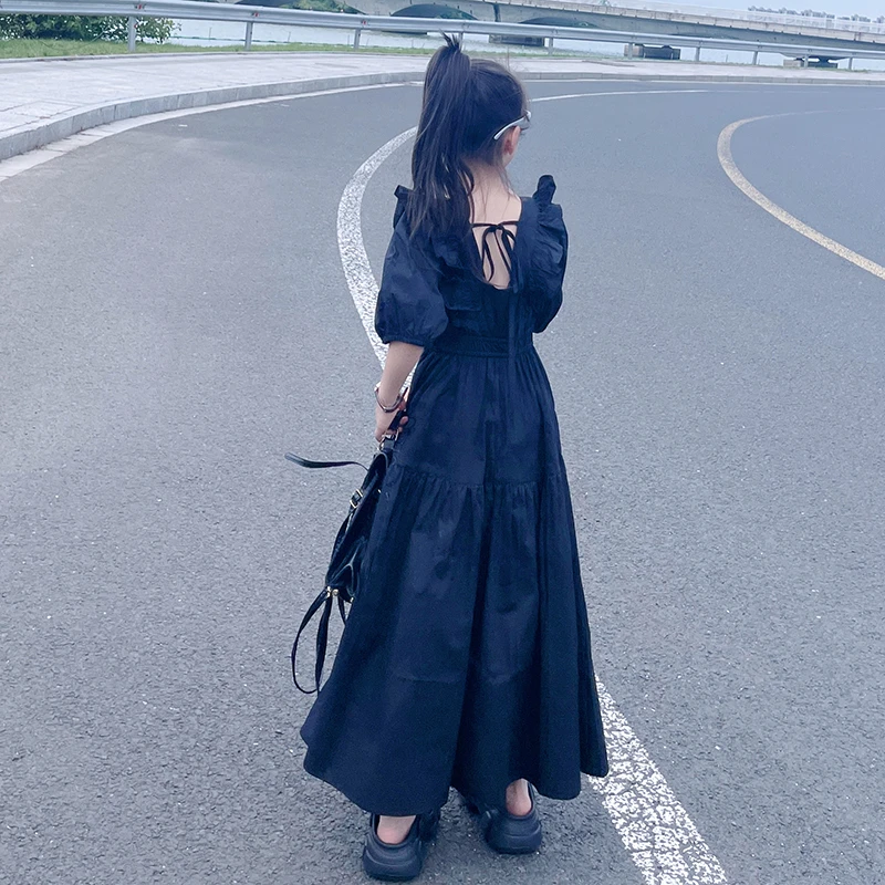 女童法式泡泡袖棉麻白色连衣裙2025新款夏季收腰露背网红气质长裙