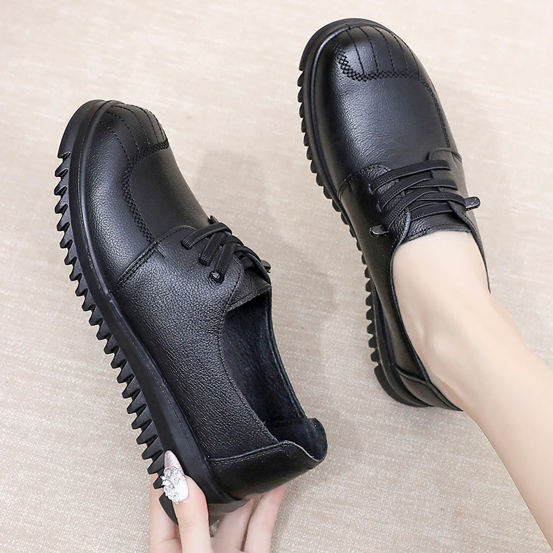 头层牛皮软底百搭妈妈鞋春秋新款单鞋工作鞋中老年真皮女鞋婆婆鞋