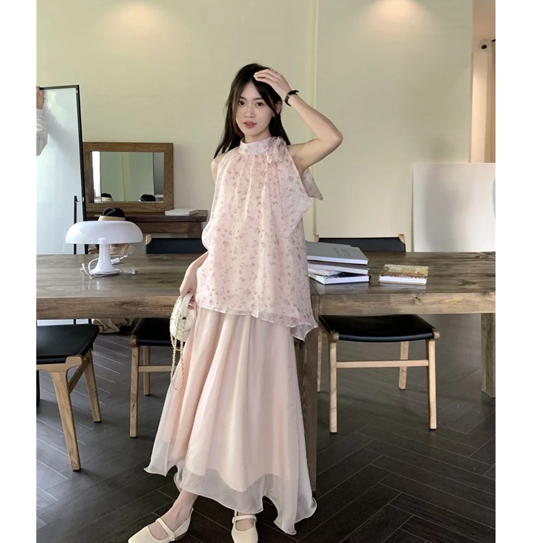 甜美初恋系别致碎花无袖背心上衣超仙网纱半身裙女春季两件套装潮