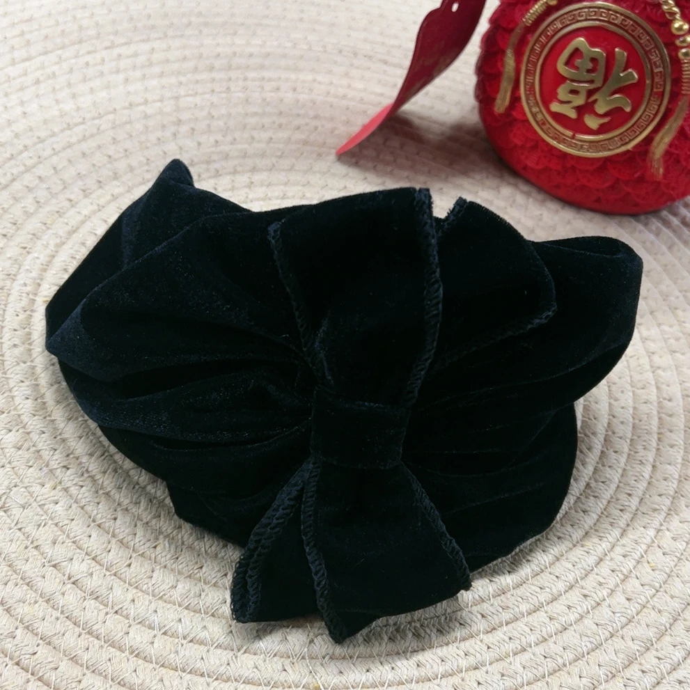 时尚个性黑色发卡