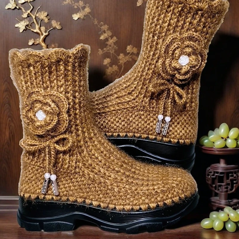 纯手工钩织松鼠绒老爹地短靴棉鞋成品
