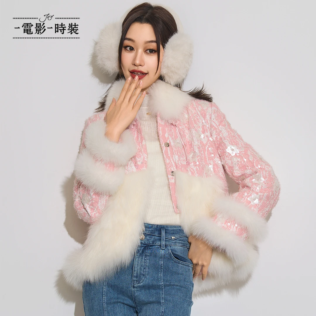 一电影一时装冬季新款可拆卸狐狸毛轻奢羽绒服外套女  FFGI811074