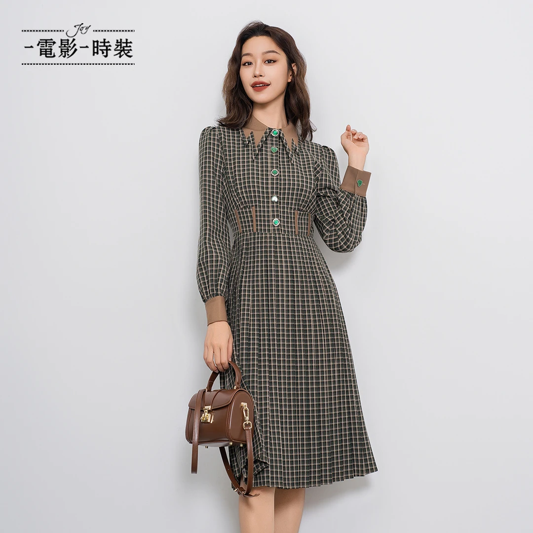 一电影一时装春季新款复古气质格纹收腰长袖连衣裙女装FCEL133513