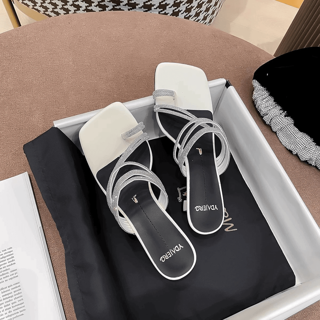 夏季新款水钻银色一字带凉拖女低跟方头软底一字拖鞋310619 A16