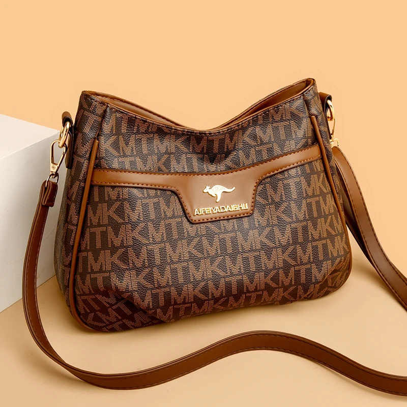 大容量软皮女包2024秋冬新款女士单肩斜挎包大气百搭高级感妈妈包