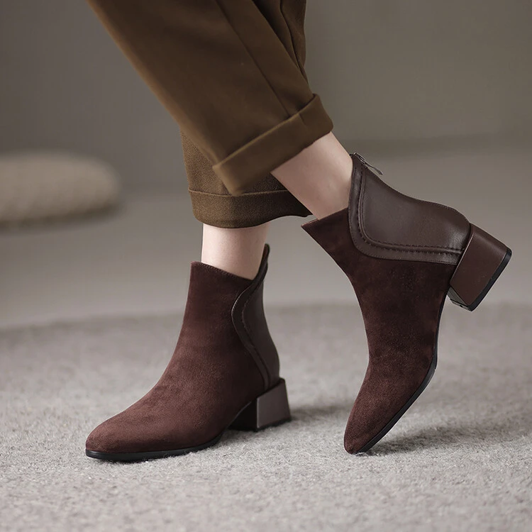 李大龙~羊皮4.5公分秋冬款真皮尖头粗跟拼接时尚气质通勤百搭短靴