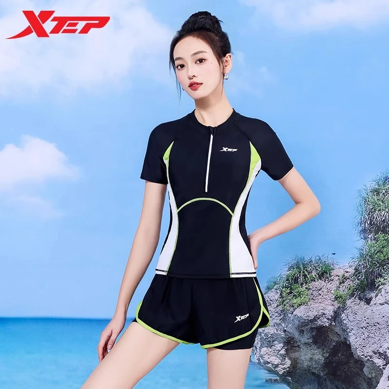 特步保守泳衣女2025年新款时尚撞色显瘦分体平角游泳训练速干泳衣