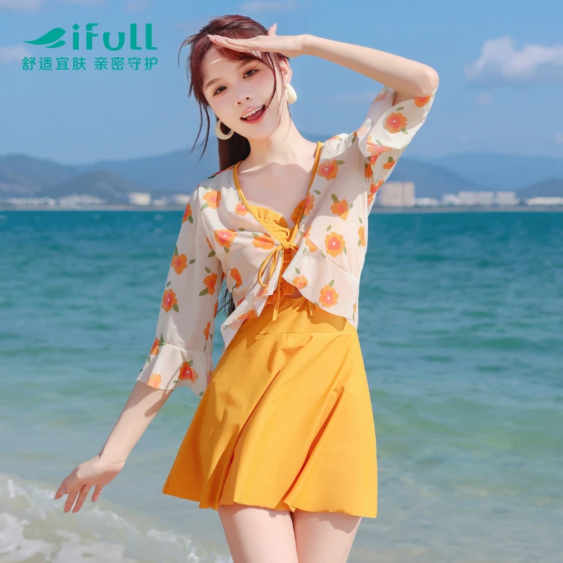 宜肤泳衣女款海边度假2025新款小个子女孩显瘦遮肉连体裙式游泳装