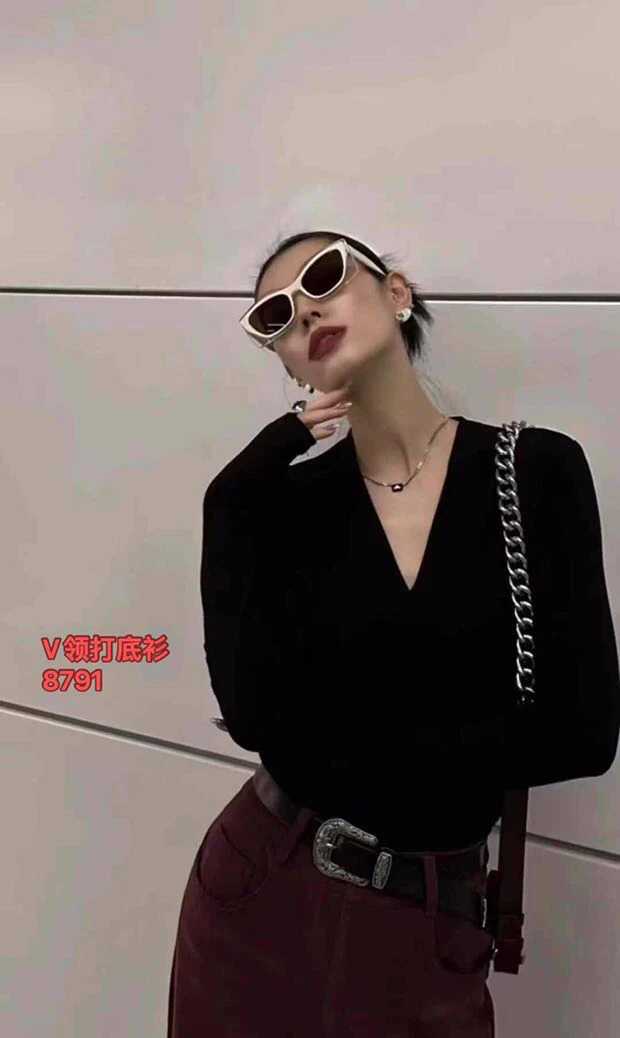 8791意凡时尚V领小衫