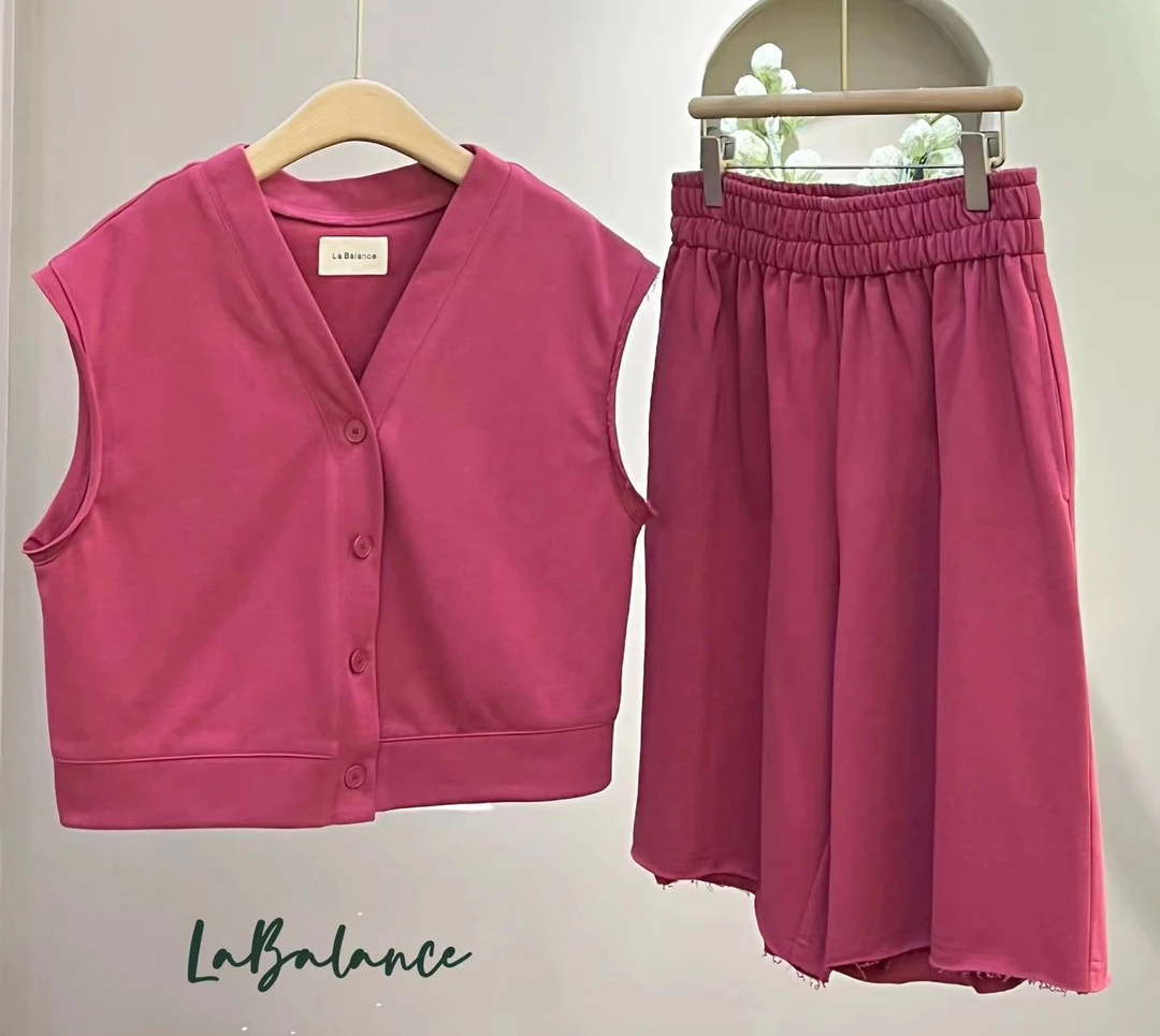 晶范家【原创设计玫红色套装】