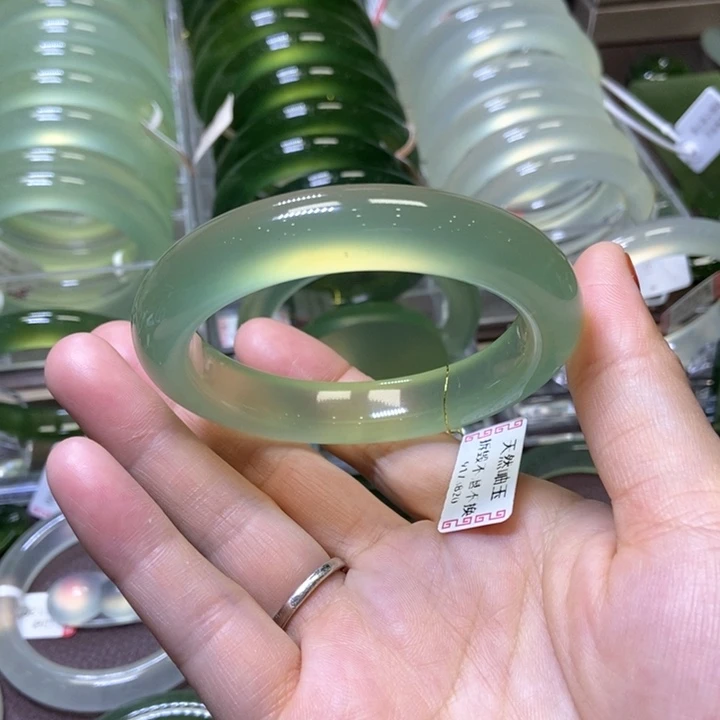 蛇纹石玉手镯57未镶嵌