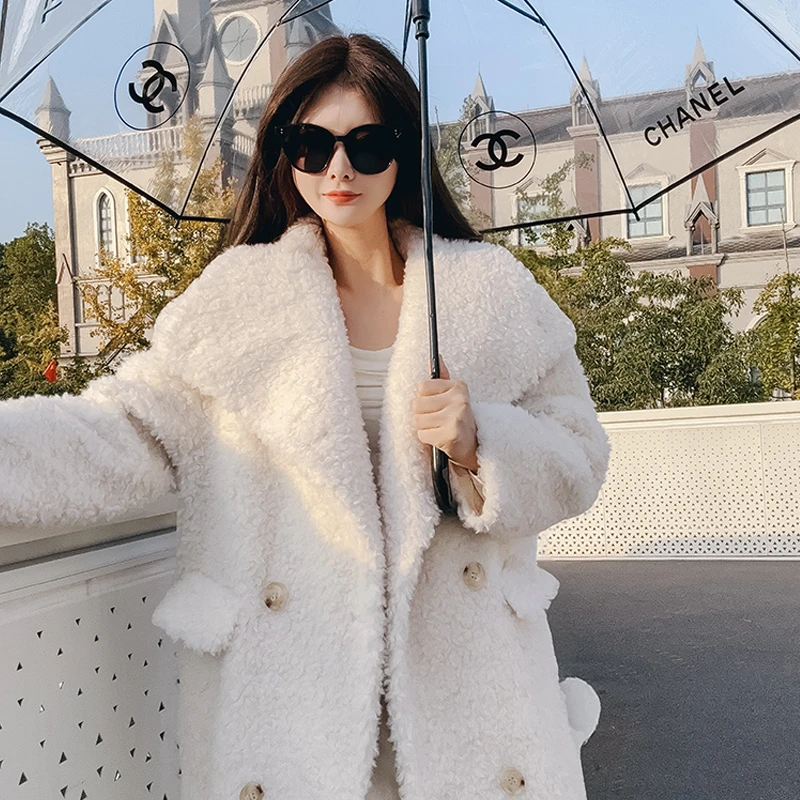 【淼姐家】绵羊毛翻领冬季洋气真毛加厚白色百搭短款外套网红轻奢