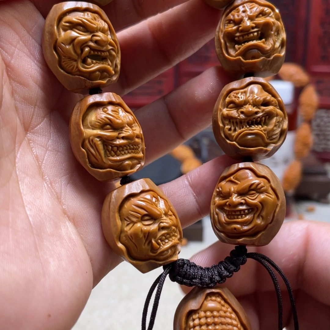 橄榄核吊坠The first thing