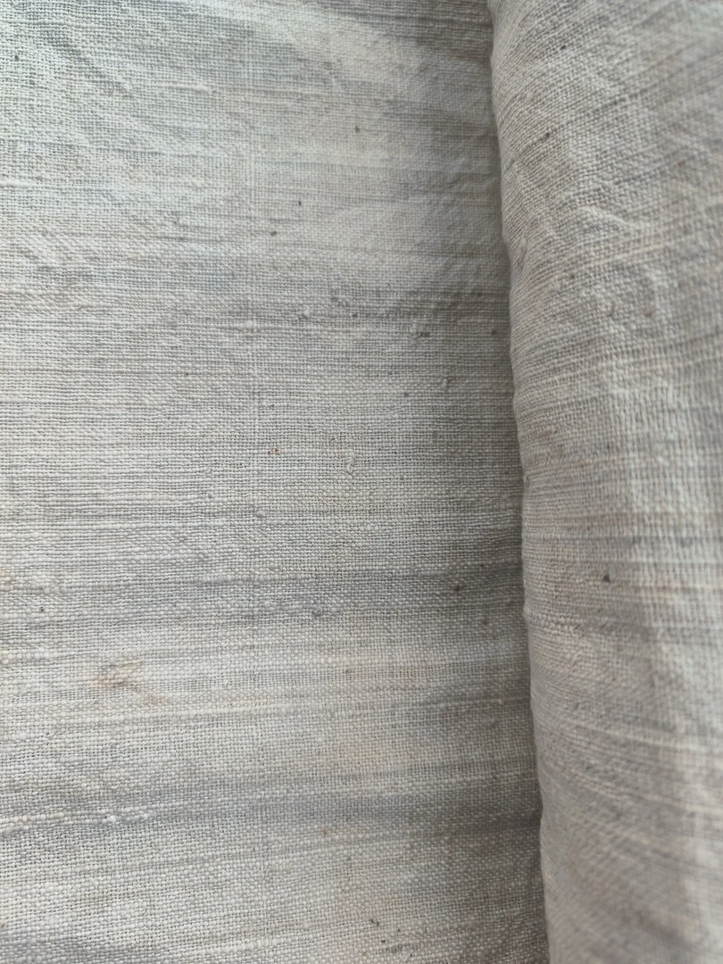 少数民族手念老土布木机织布