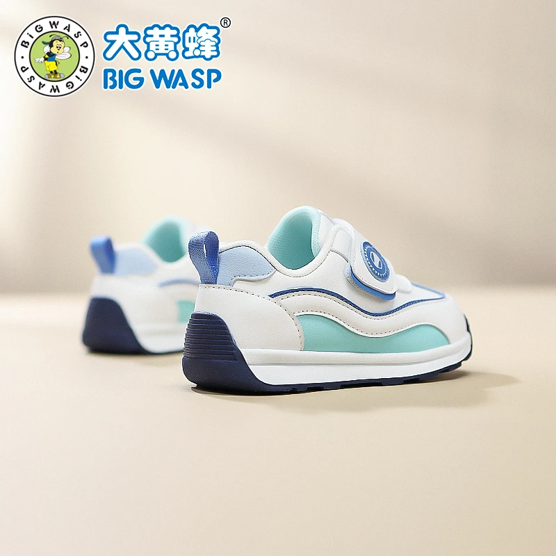 大黄蜂童鞋1-3岁男宝宝鞋子秋冬加绒防滑小童机能鞋软底学步鞋女