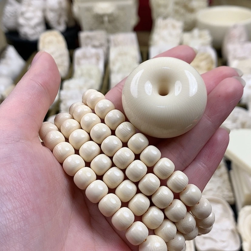 【闪购商品】m' m核雕0.8桶珠108配35平安扣