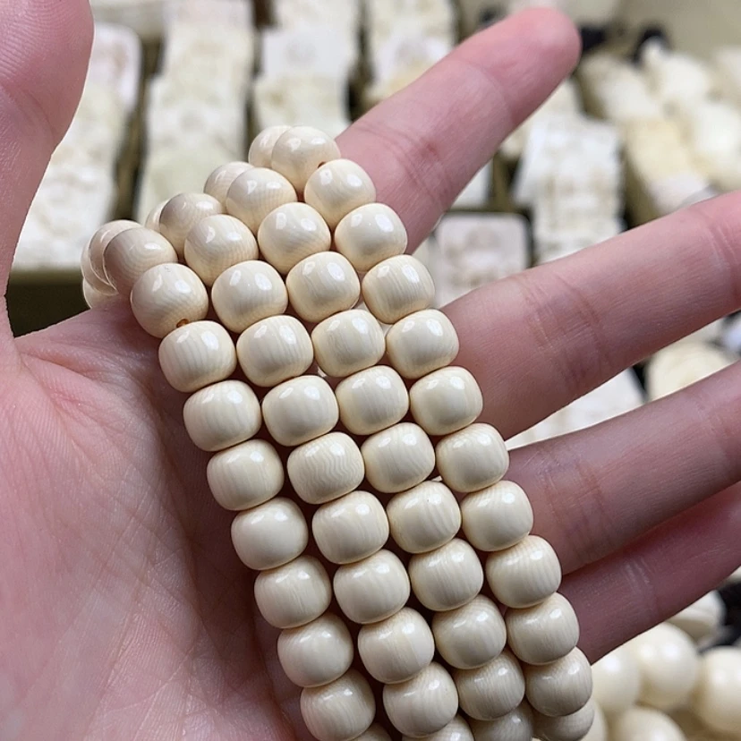 【闪购商品】mm核雕0.8桶珠108