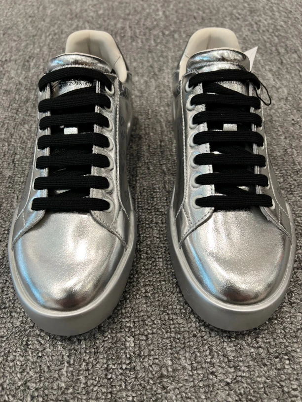 22秋冬欣赛诺银色板鞋