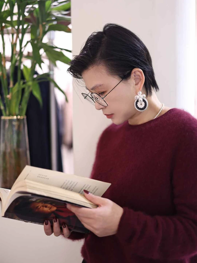 水洗拉绒100绵羊毛拉毛柔感廓形百搭宽松慵懒风毛衣