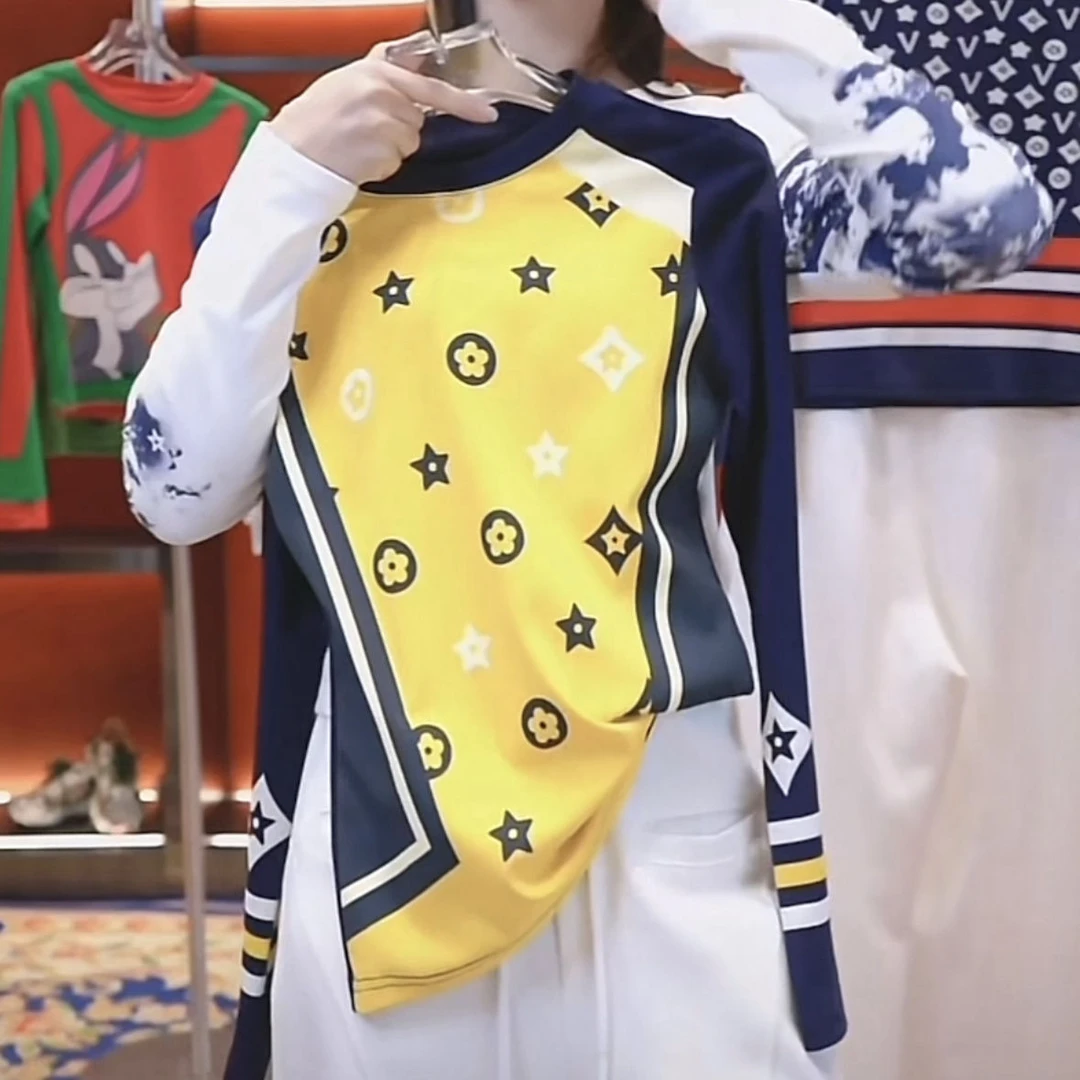 8056复古印花设计感撞色长袖T恤2024冬季新款修身显瘦打底衫上衣