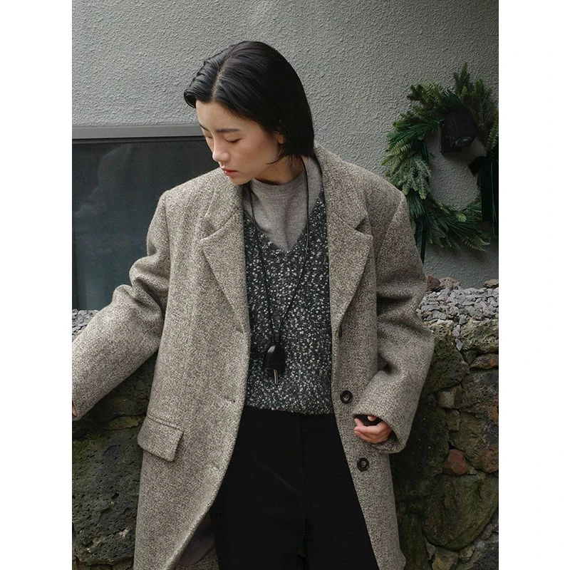《2025秋冬新品》韩系气质百搭单面长款毛呢外套 05018