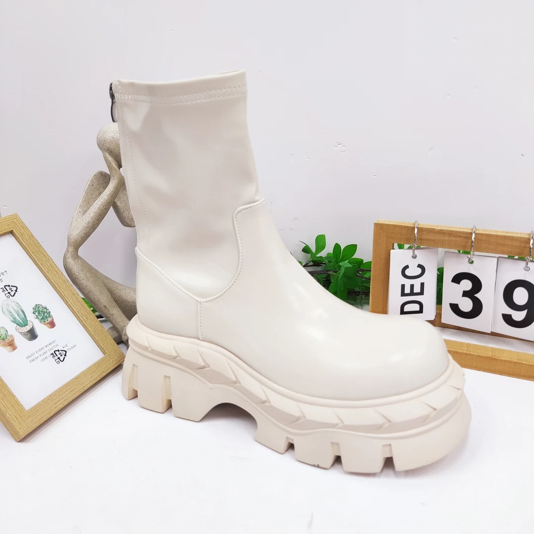 2315 圆头小众韩版松糕底马丁靴软皮甜酷小个子法式增高短筒短