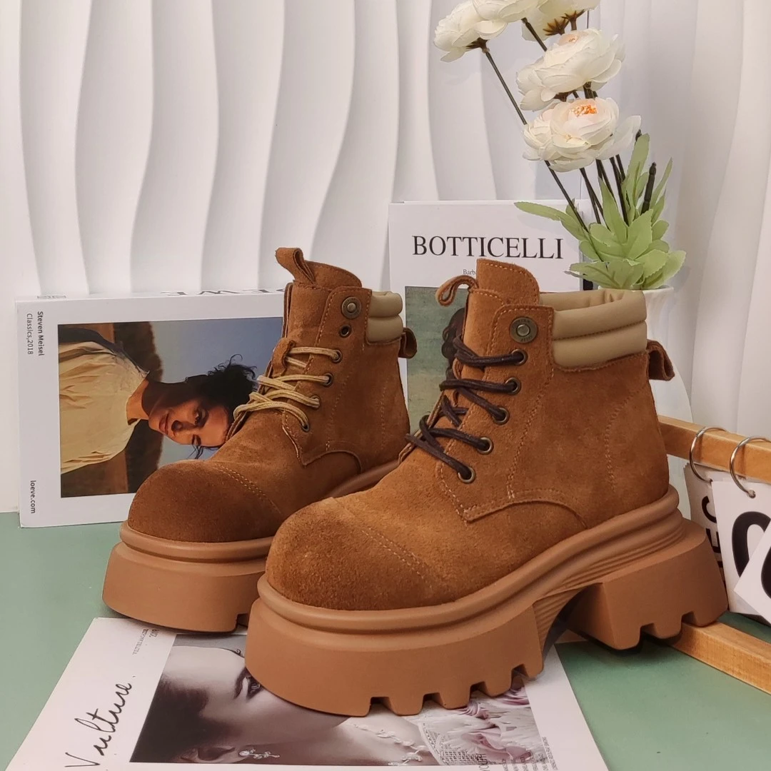 秋冬新款厚底显瘦马丁靴女款2024款春秋季法式百搭英伦风瘦瘦短靴