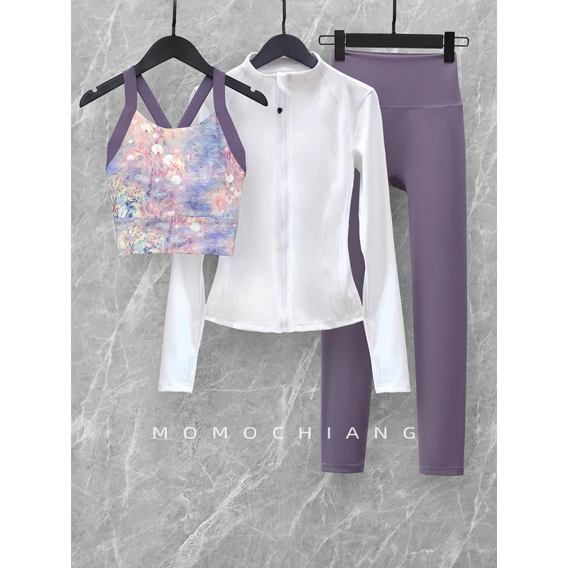 2025新款健身服套装女高级感三件套紧身显瘦跑步速干透气网红爆款