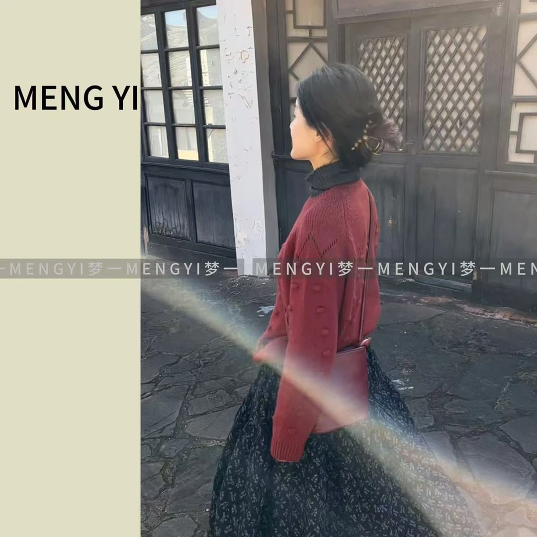 （秀儿）冬季复古碎花氛围褶皱大摆裙-8861